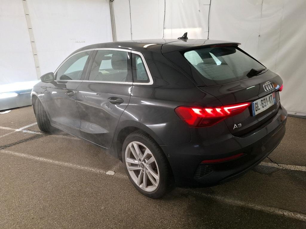 
								AUDI A3 Sportback 40 TFSI e 204 S Tronic Business Line full									