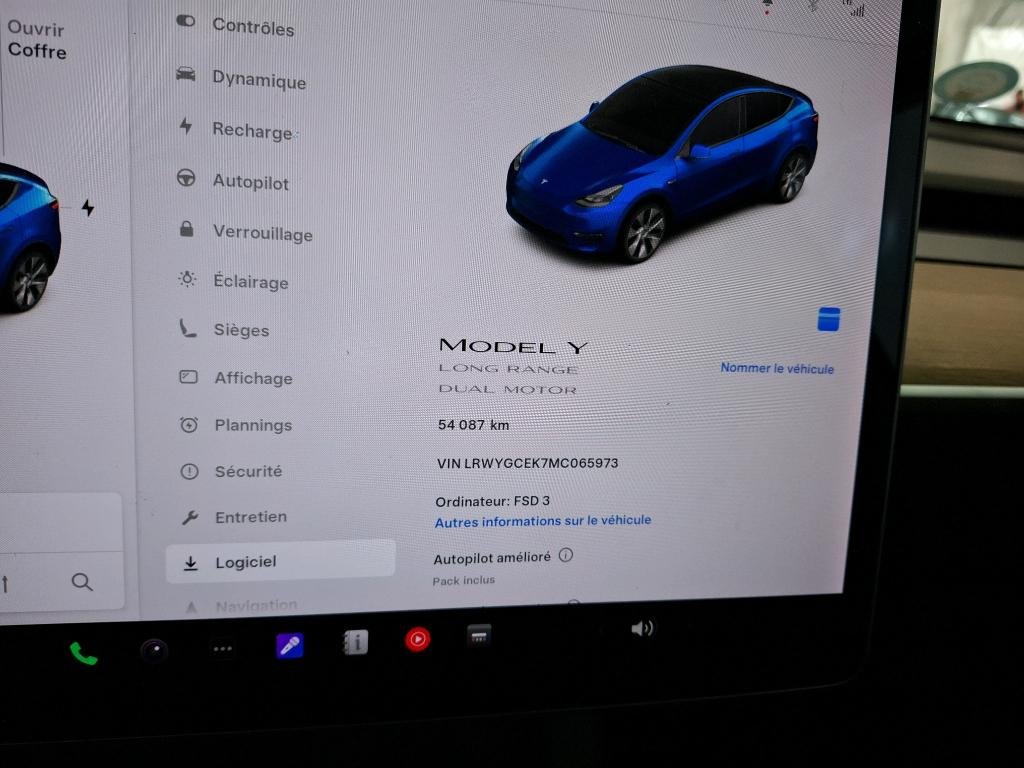 
								TESLA Model Y Long Range Dual Motor AWD full									