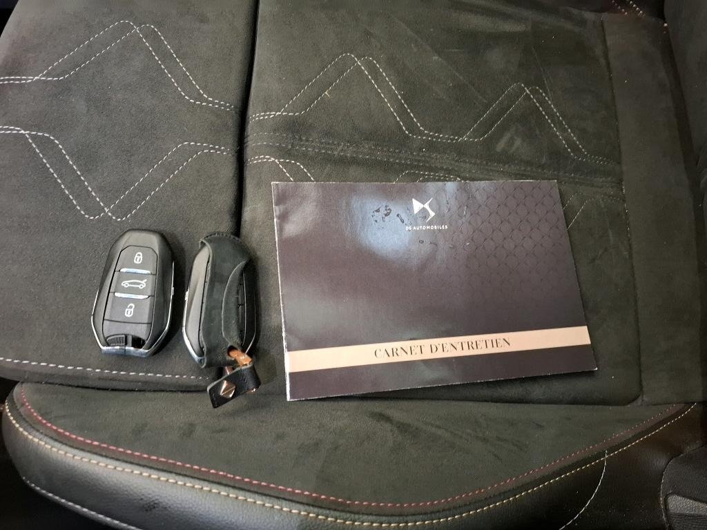 
								DS DS 7 Crossback / 2017 / 5P / SUV E-TENSE 225 PERFORMANCE Line + full									